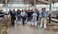 Ege Üniversitesi Ziraat Fakültesi Zootekni Bölümü Öğrencileri Çamlı Beydere Organik Süt İşletmesi Tesisimizde! (2)