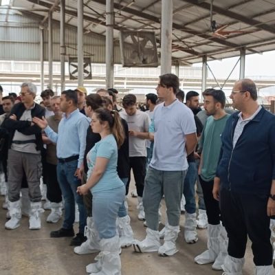 Ege Üniversitesi Ziraat Fakültesi Zootekni Bölümü Öğrencileri Çamlı Beydere Organik Süt İşletmesi Tesisimizde! (3)